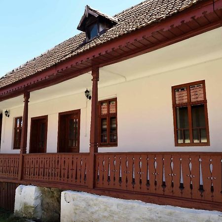 Casa Optim Hotel Calimanesti Ngoại thất bức ảnh